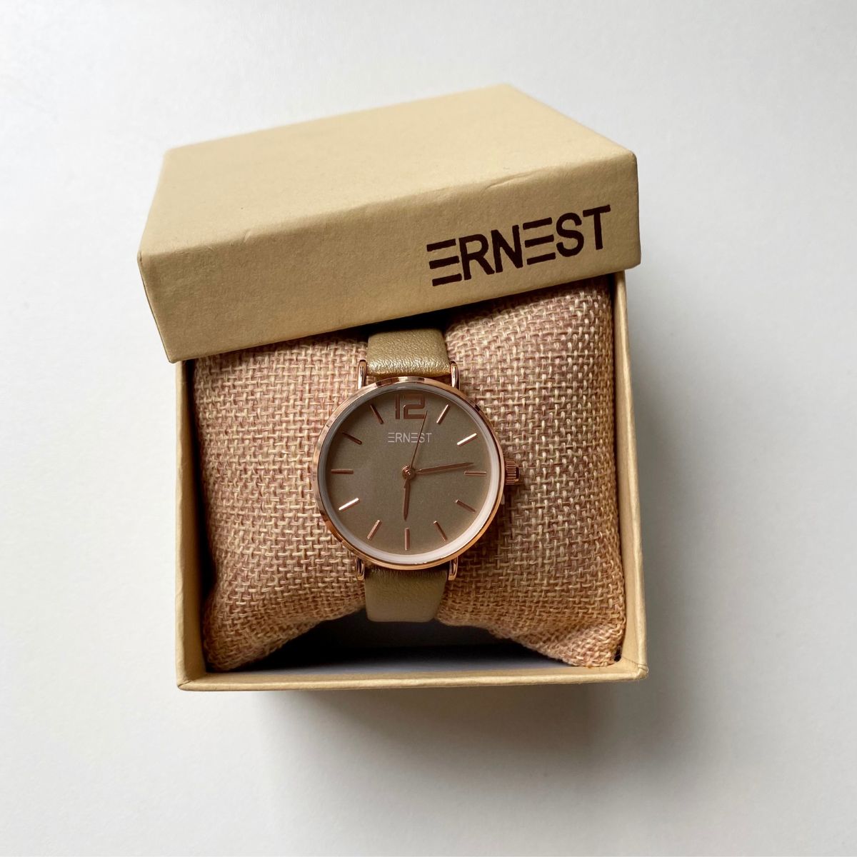 Montre ronde - bracelet en cuir